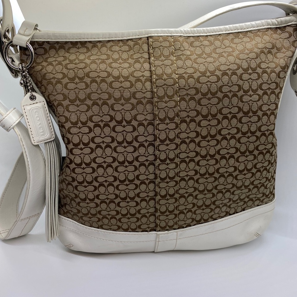 COACH TAN AND WHITE CROSSBODY PURSE